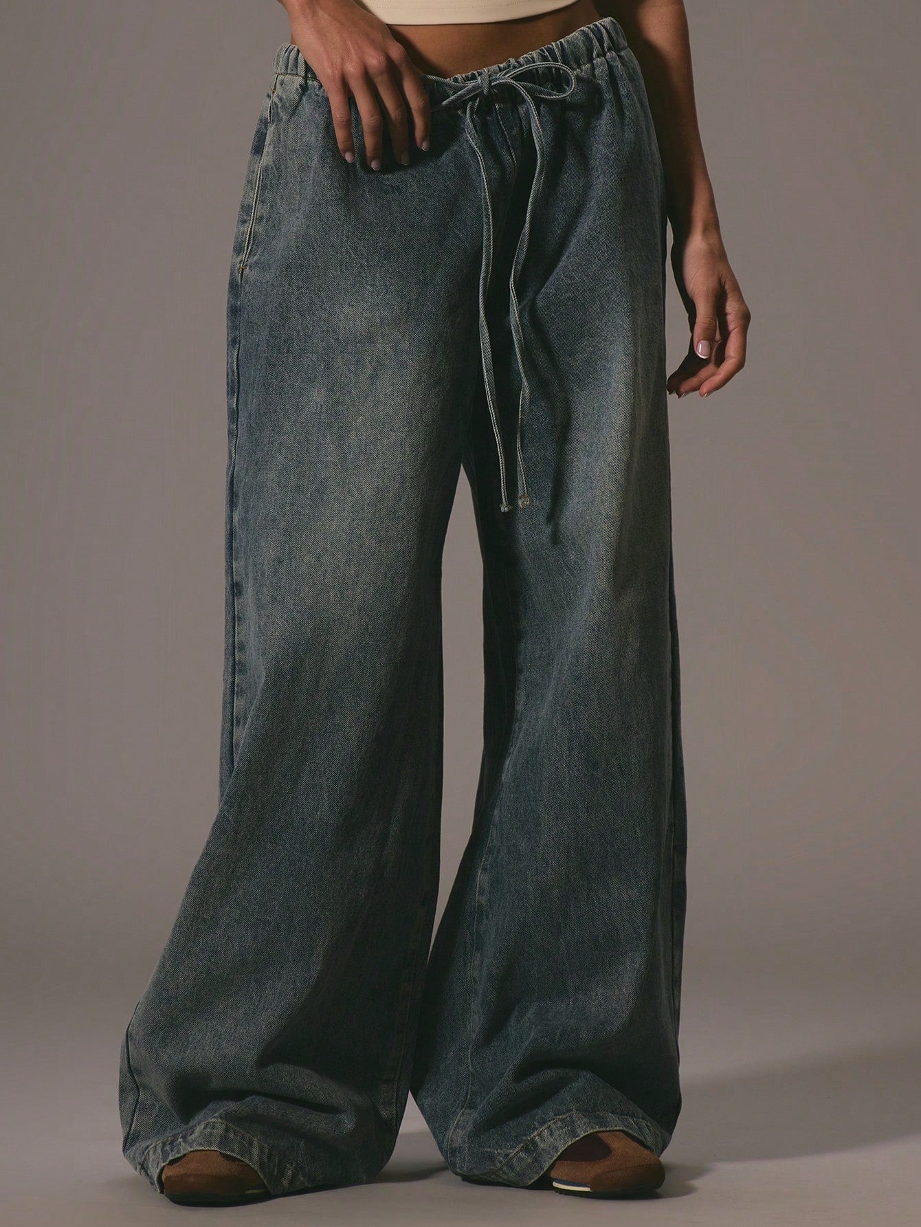Pantalon en denim à cordon