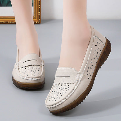 Chaussures à semelle souple et découpe respirante