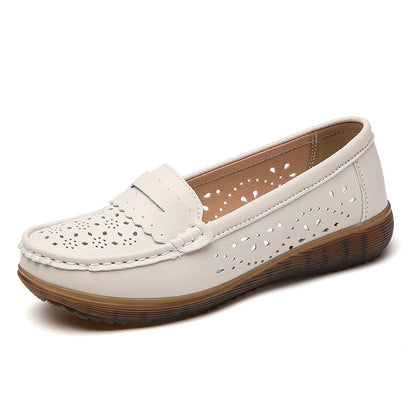 Chaussures à semelle souple et découpe respirante