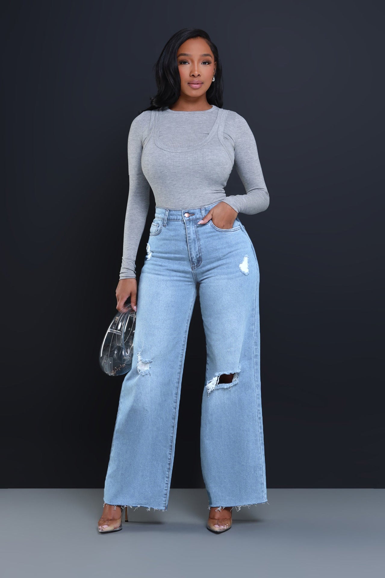 Jean droit déchiré ample à taille haute