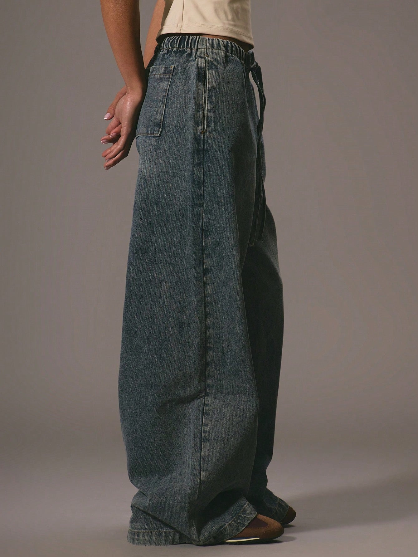 Pantalon en denim à cordon