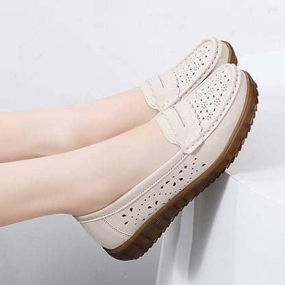 Chaussures à semelle souple et découpe respirante