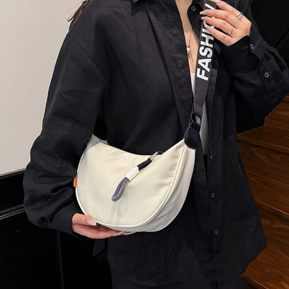 Sac bandoulière femme décontracté et léger
