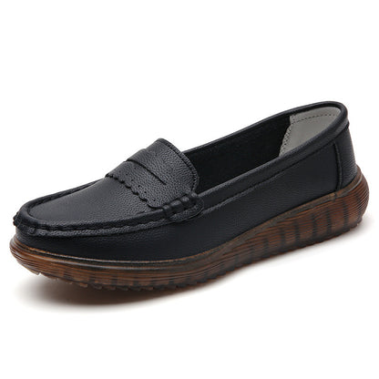 Chaussures à semelle souple et découpe respirante