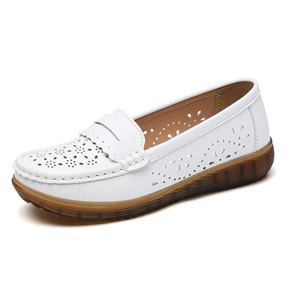 Chaussures à semelle souple et découpe respirante
