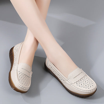 Chaussures à semelle souple et découpe respirante